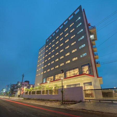 7 Apple Hotel Nashik Exterior photo