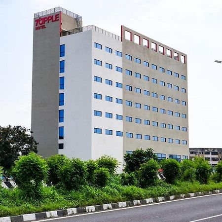 7 Apple Hotel Nashik Exterior photo