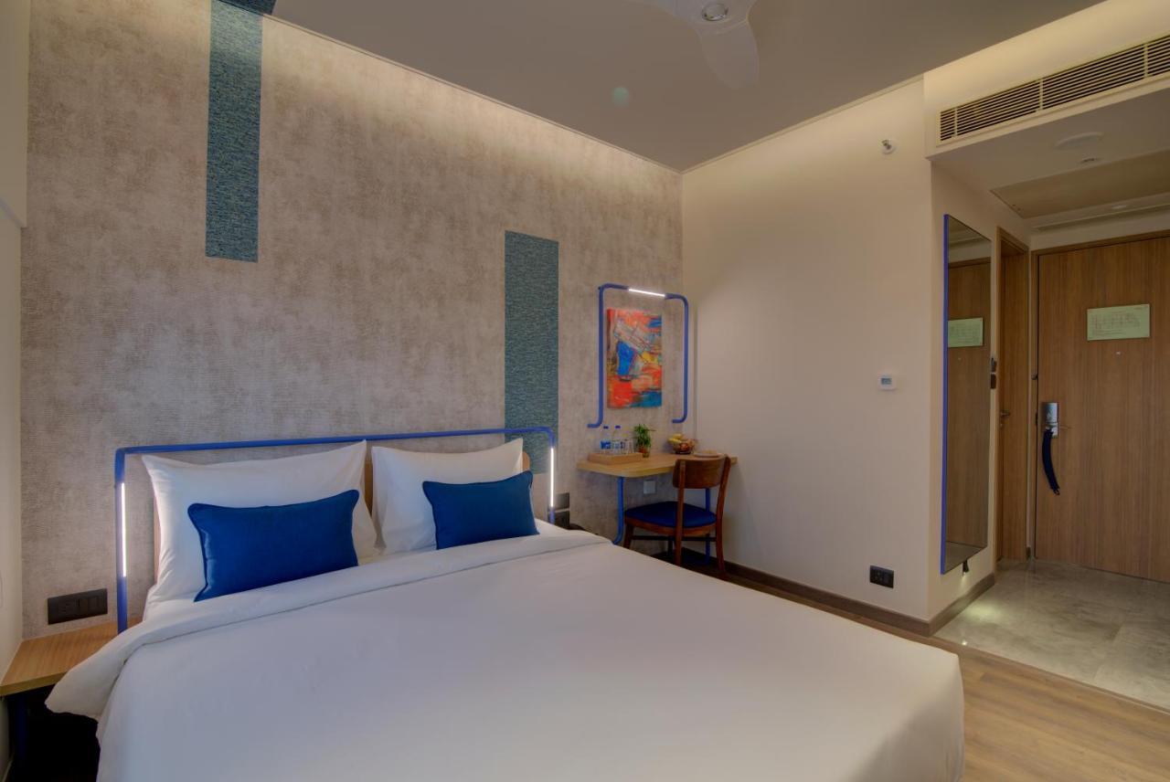 7 Apple Hotel Nashik Exterior photo