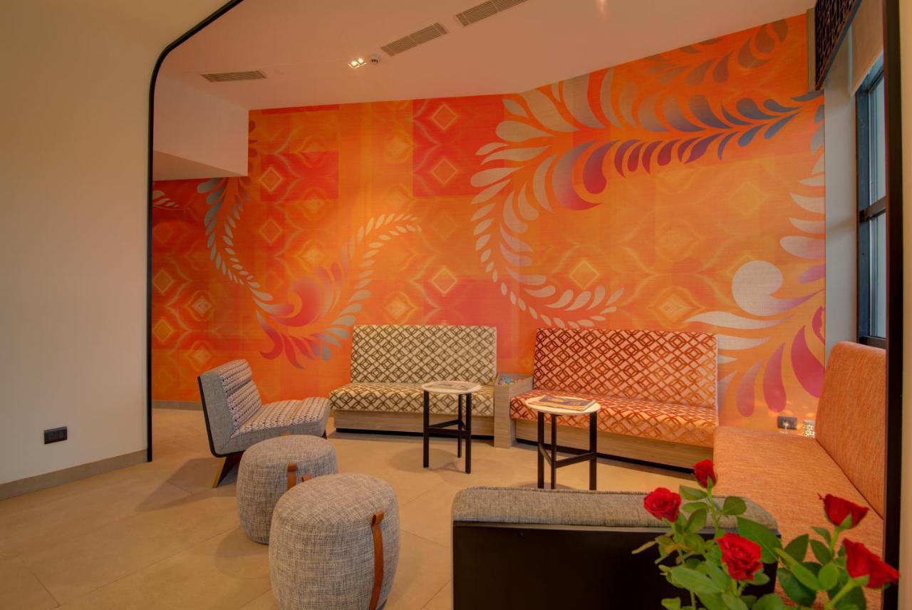7 Apple Hotel Nashik Exterior photo